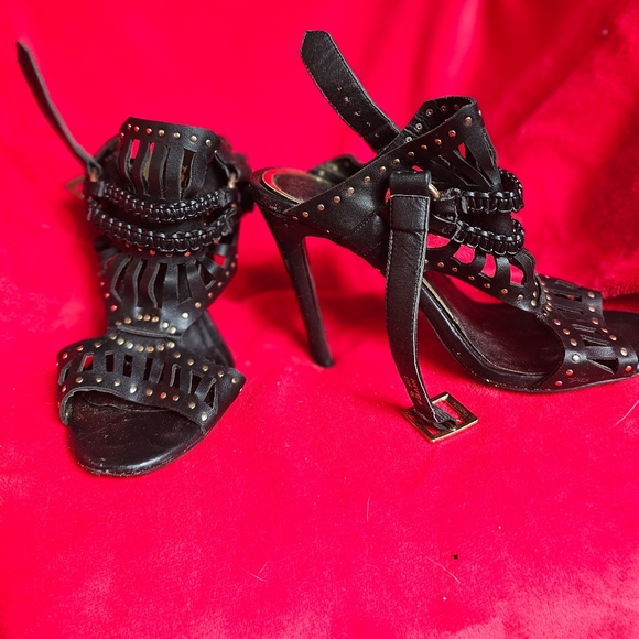 Black, Strappy Heels - Picture 2 of 4